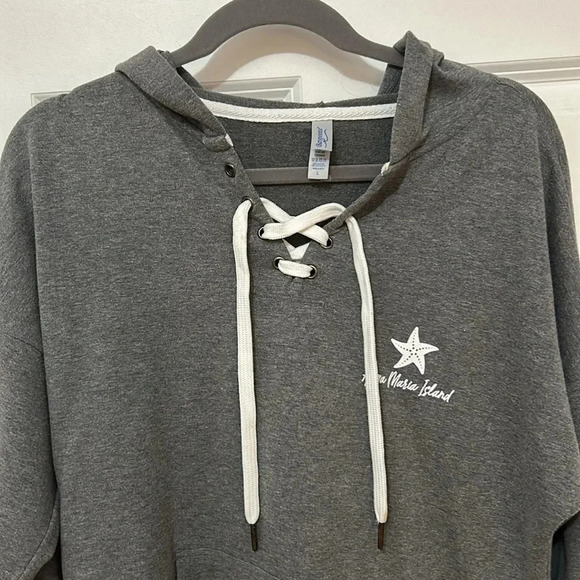 Anna Maria Island gray hoodie sweatshirt size large tie in front - Picture 5 of 5